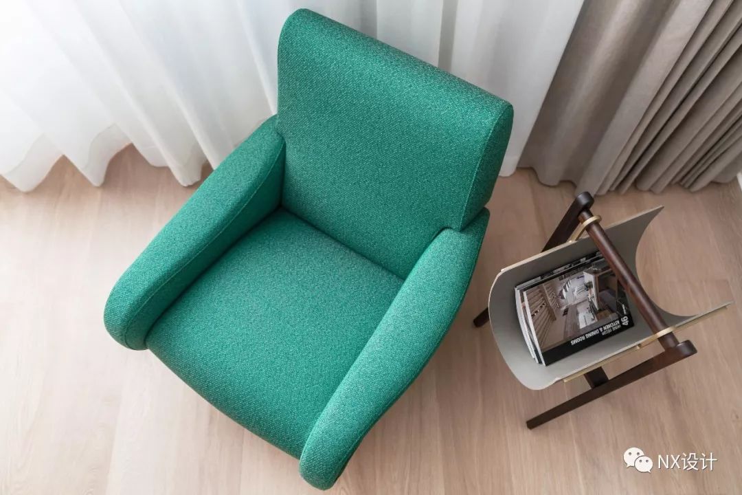 中梁首府 | 倪伟锋的简约错层空间设计-17