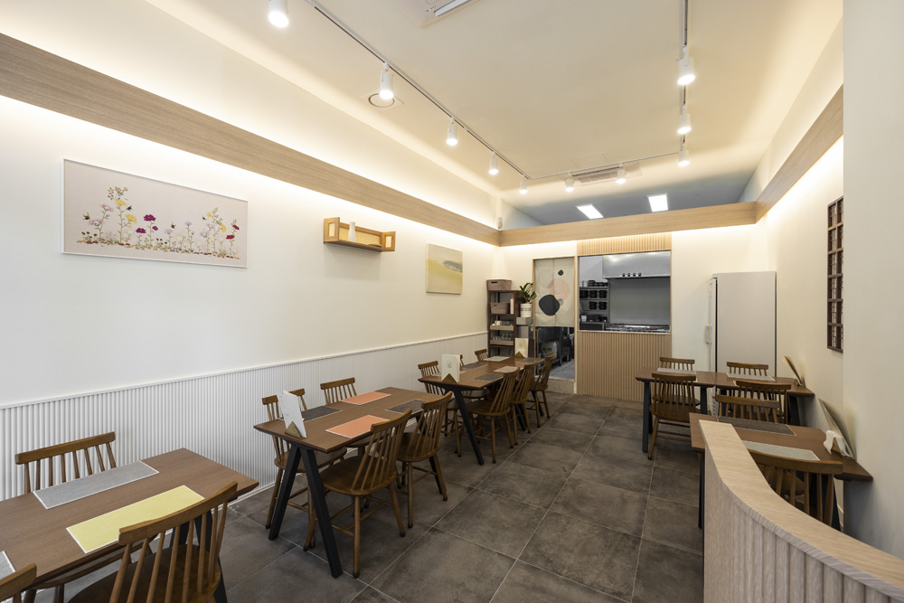 白色与木质，极简主义餐厅设计-4