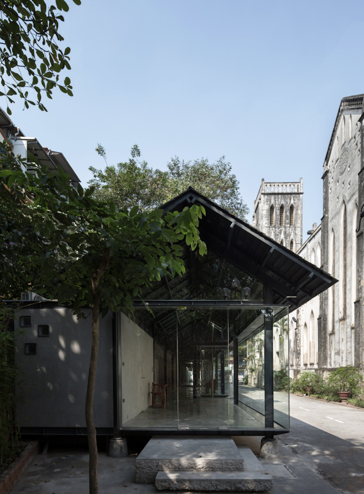 越南文化中的寺庙与绿意盎然的环境设计-35