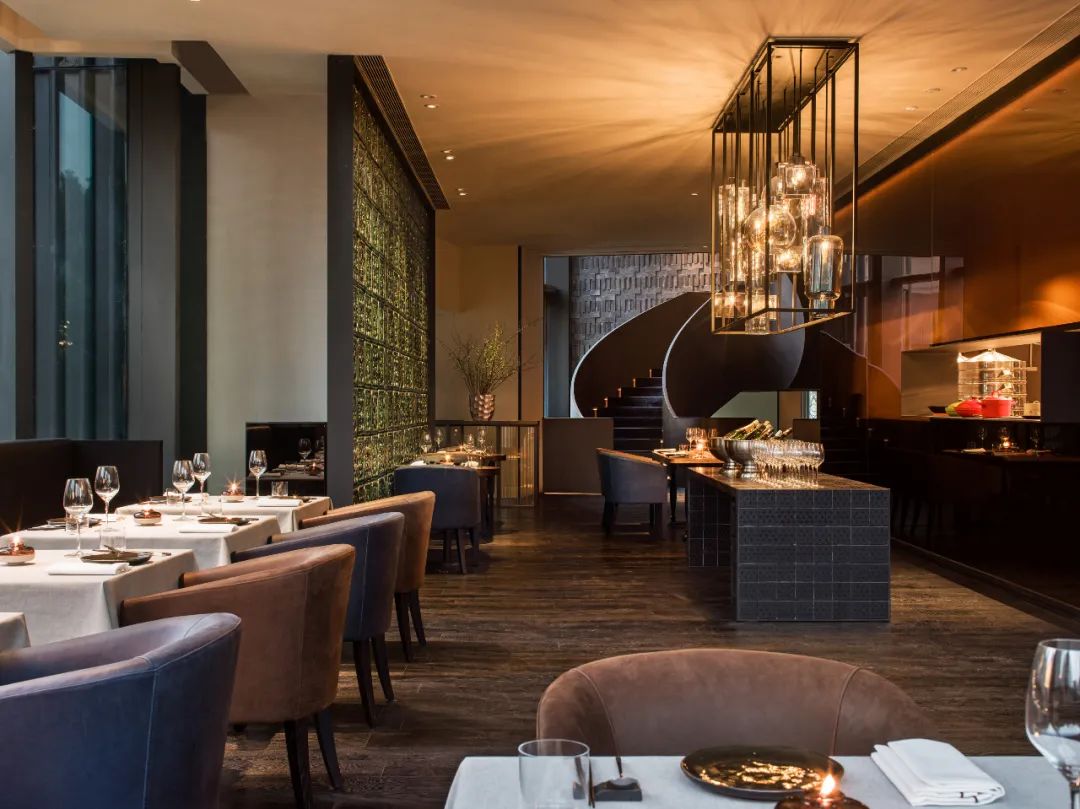 上海镛舍酒店 | 极简与海派的完美融合-86