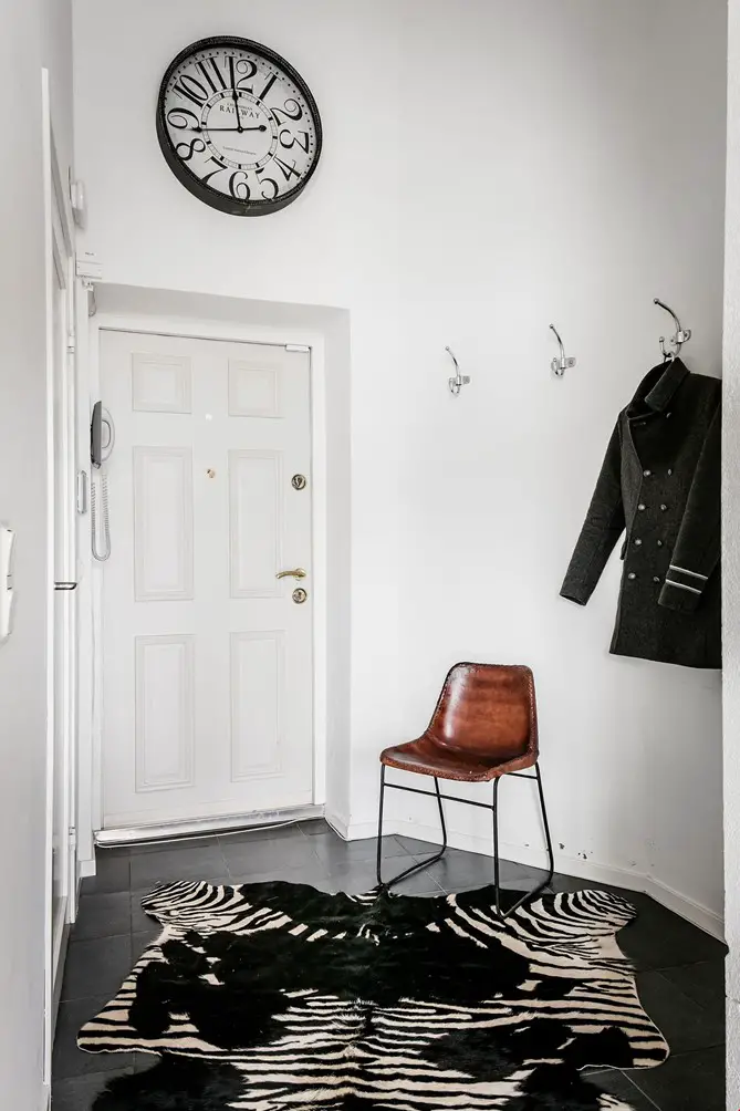 1907 年老建筑的现代重生 | 玻璃与白的完美融合-22