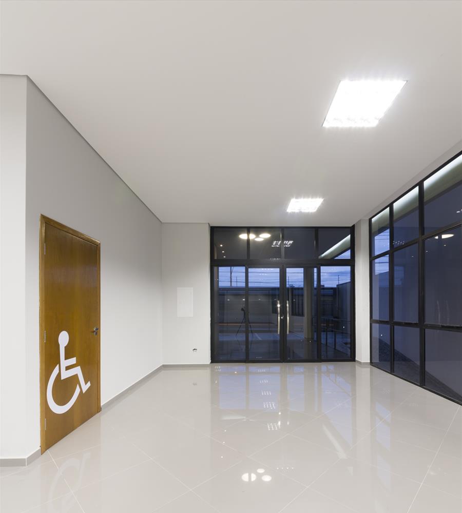 圣米格尔商业中心-7