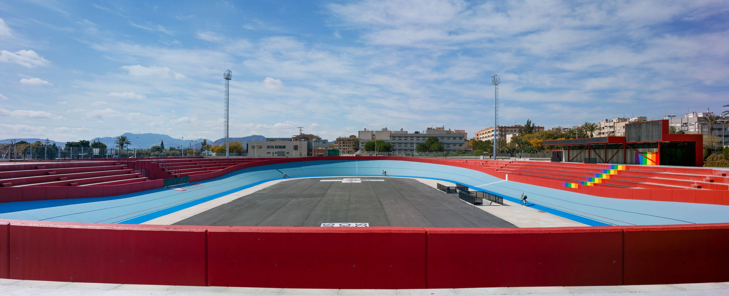 路易斯·纳瓦罗·阿莫罗斯自行车赛车场丨西班牙丨CrystalZoo-7