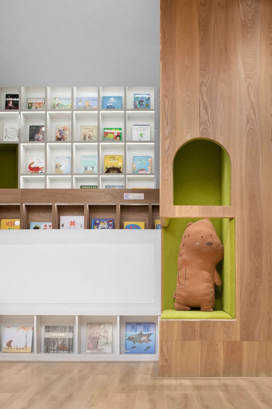 重庆豌豆种子绘本馆——复合审美与实用性的完美结合-28