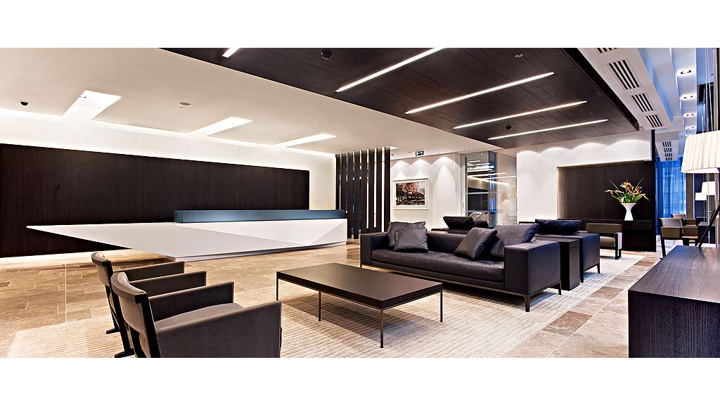 伦敦金融中心标准银行总部-2