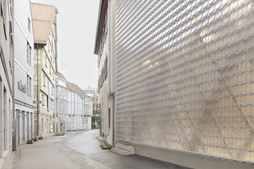 奥伯阿姆泰斯特拉ße历史博物馆
注:Oberamteistraße可能是一个特定的街道名称,由于其可能是专有名词,在没有更多背景信息的情况下,保留了原文的写法 丨德国丨wulf architekten-37