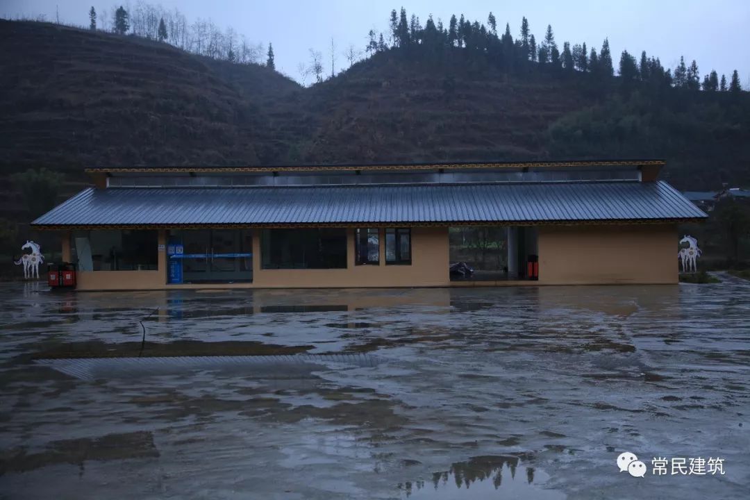 大凉山彝族新村落的"文曲"幼儿园-38