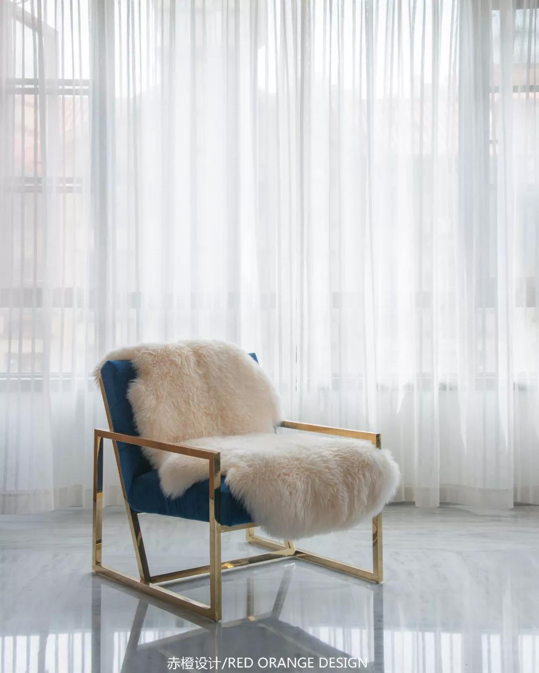 微风中的探戈——原木咖啡色调的简约住宅设计-14