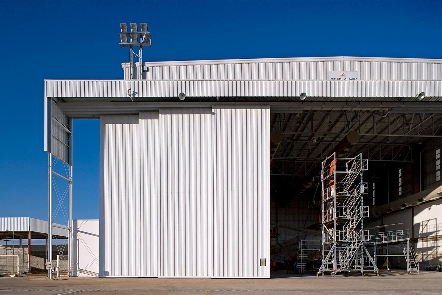 巴西 GOL 航空维修中心-4