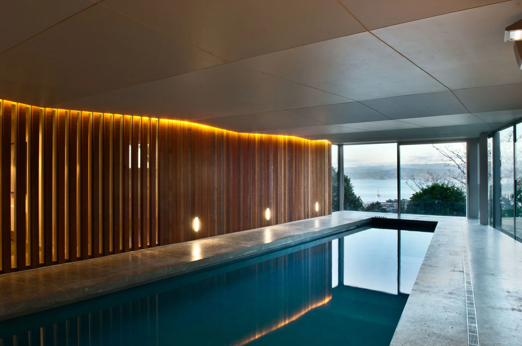 海景别墅（注：House一般可理解为独栋住宅，译为别墅较合适，但如果结合具体语境确指公寓等其他类型房屋，可按需调整为海景公寓等；这里按常见情形翻译为海景别墅 ） 丨新西兰丨Parsonson Architects Ltd.-13