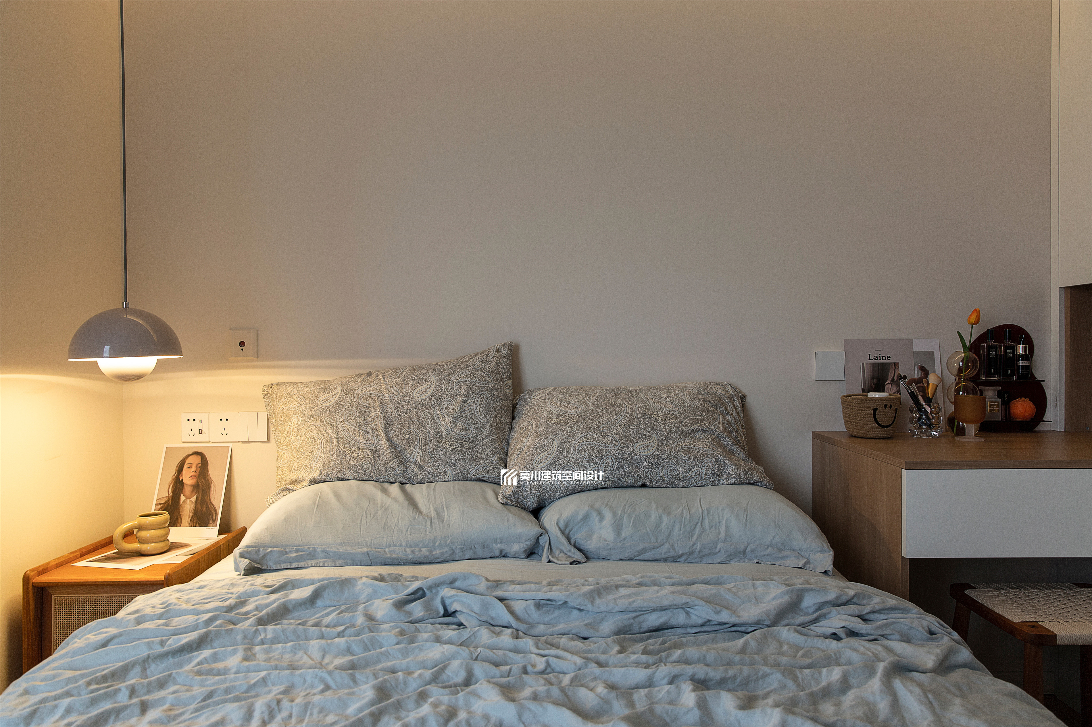 春意盎然的北欧复古小酒吧之家-35