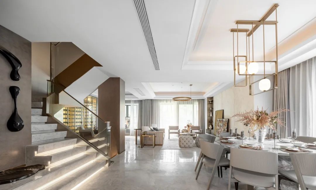 全球视野下的轻奢公寓设计丨中国上海丨HWCD 设计工作室-32