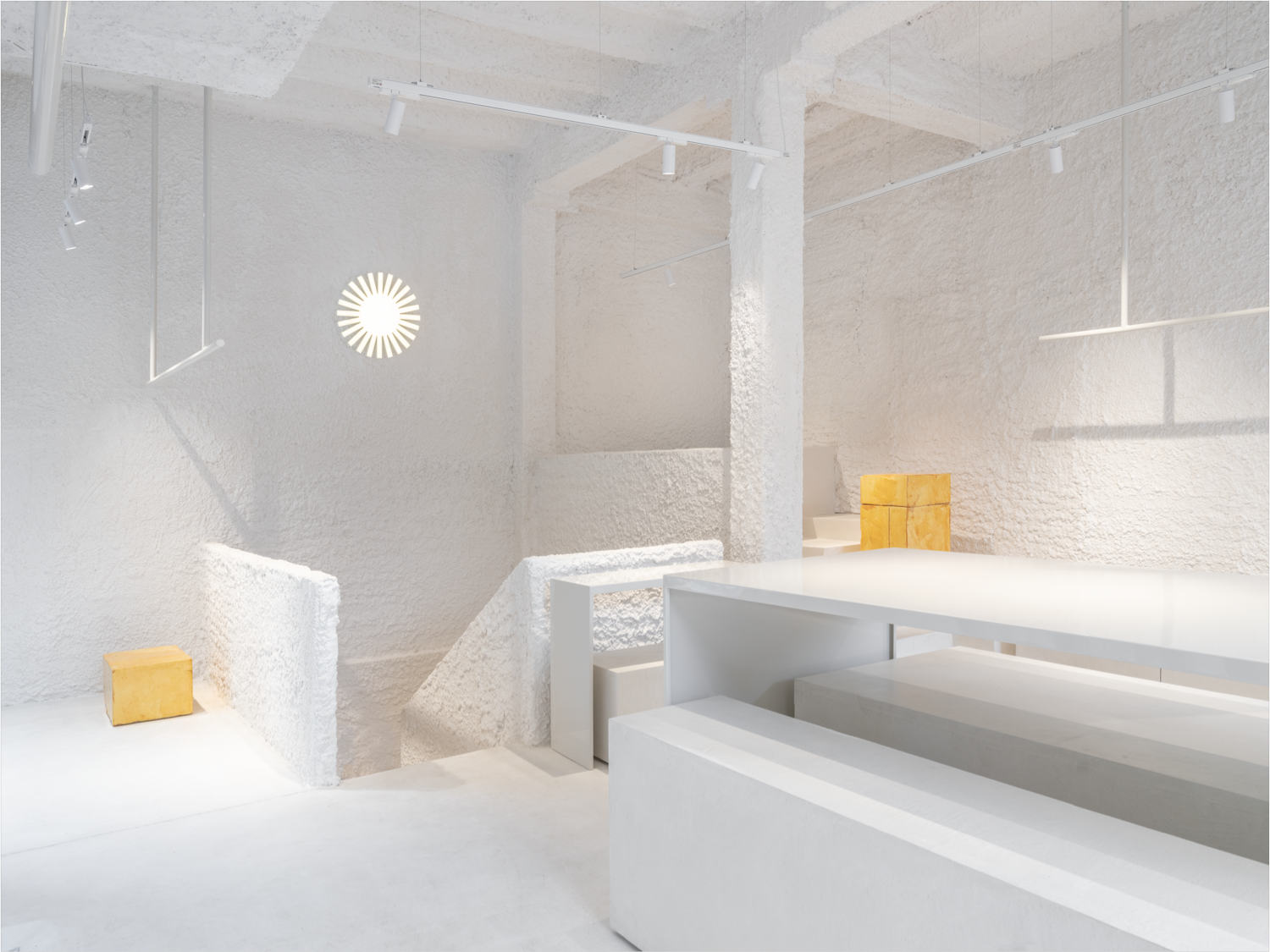 Thinking MU store by Pensando en blanco-10