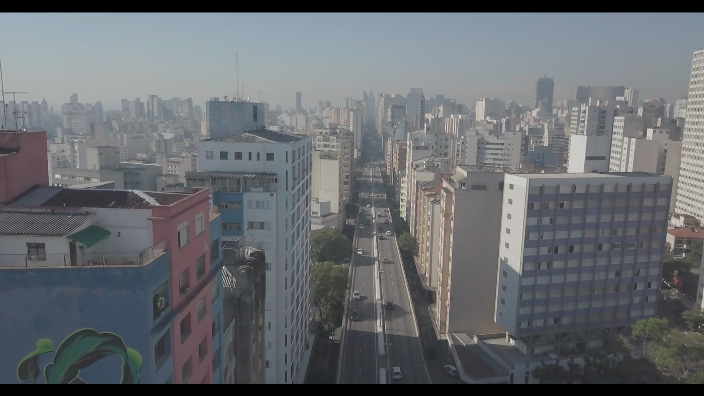 Chevrolet Cruze "Change" 汽车广告室内设计赏析-6