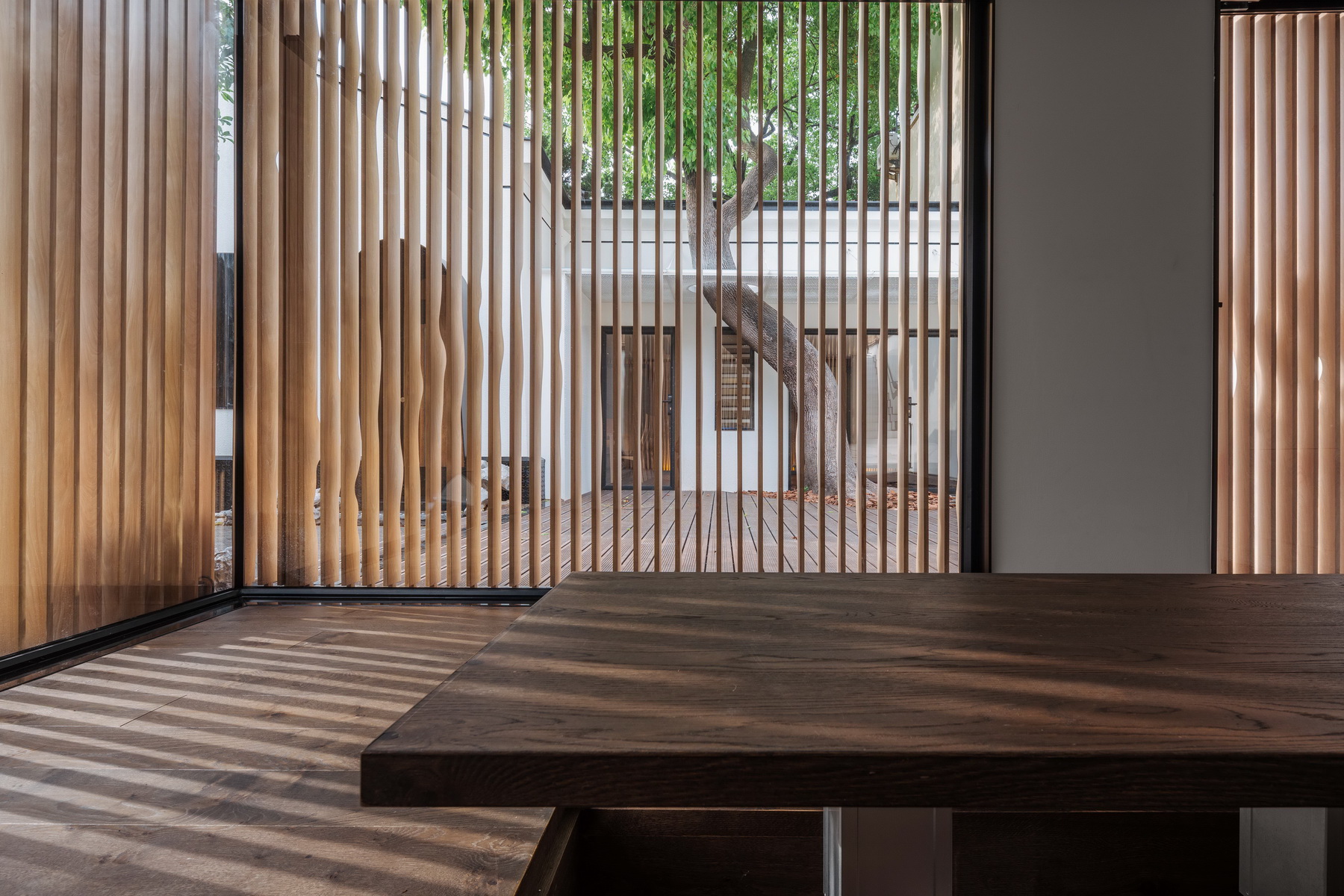 三益中国 & Wutopia Lab丨一米藏:在100平米的院子里不动声色地炫技 丨中国上海-24