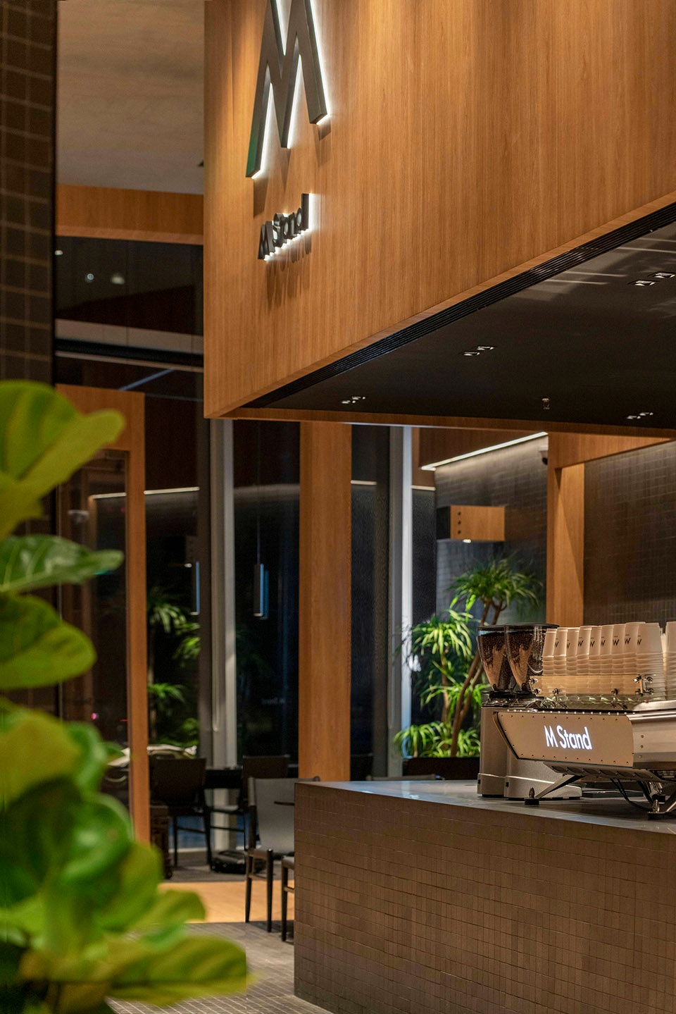 咖啡店 / Mstand济南万象城店丨中国济南丨WBS里外工作室-37
