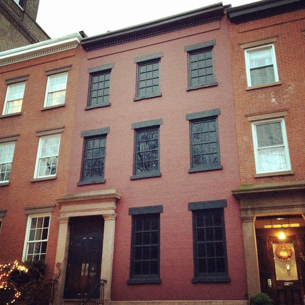 布鲁克林乔勒蒙街58号伪装成房屋的地铁通风口丨美国纽约-9