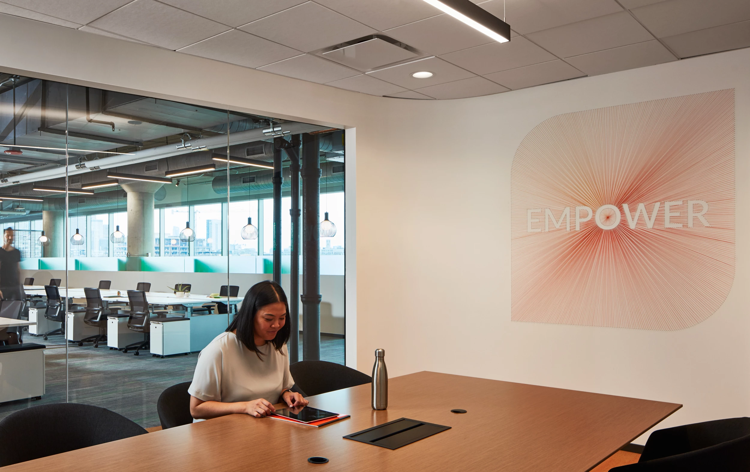 芝加哥 Glassdoor 办公室——现代都市中的活力空间-37