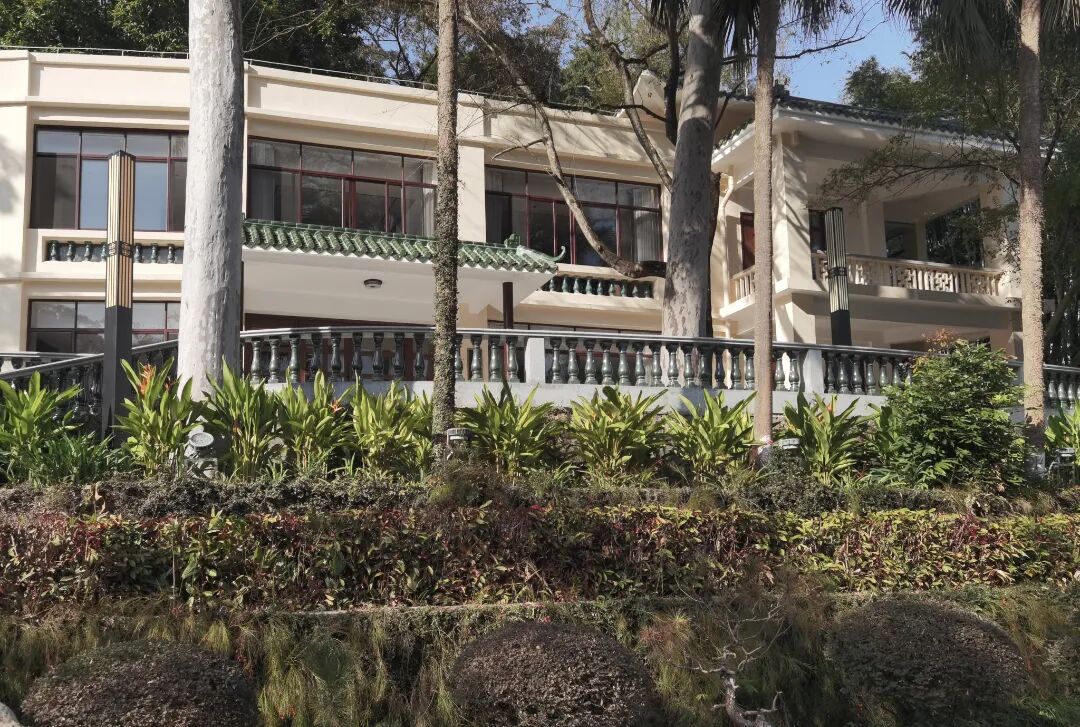 广东温泉宾馆松园一号户外园林景观改造工程丨中国广州-51