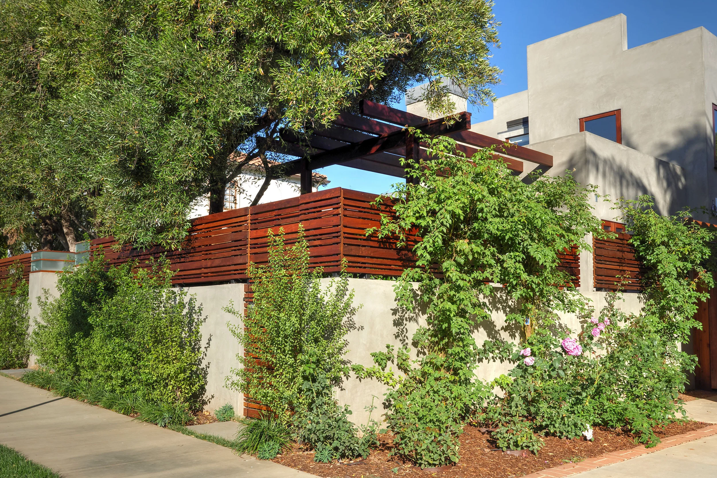 埃尔梅迪奥酒店（由于House在这种语境下解释为酒店较合理，但如果结合特定背景有其他特定含义可能要再调整，如果这里El Medio是某固有名称，就应遵循对应特定名称译法） 丨美国加利福尼亚-41