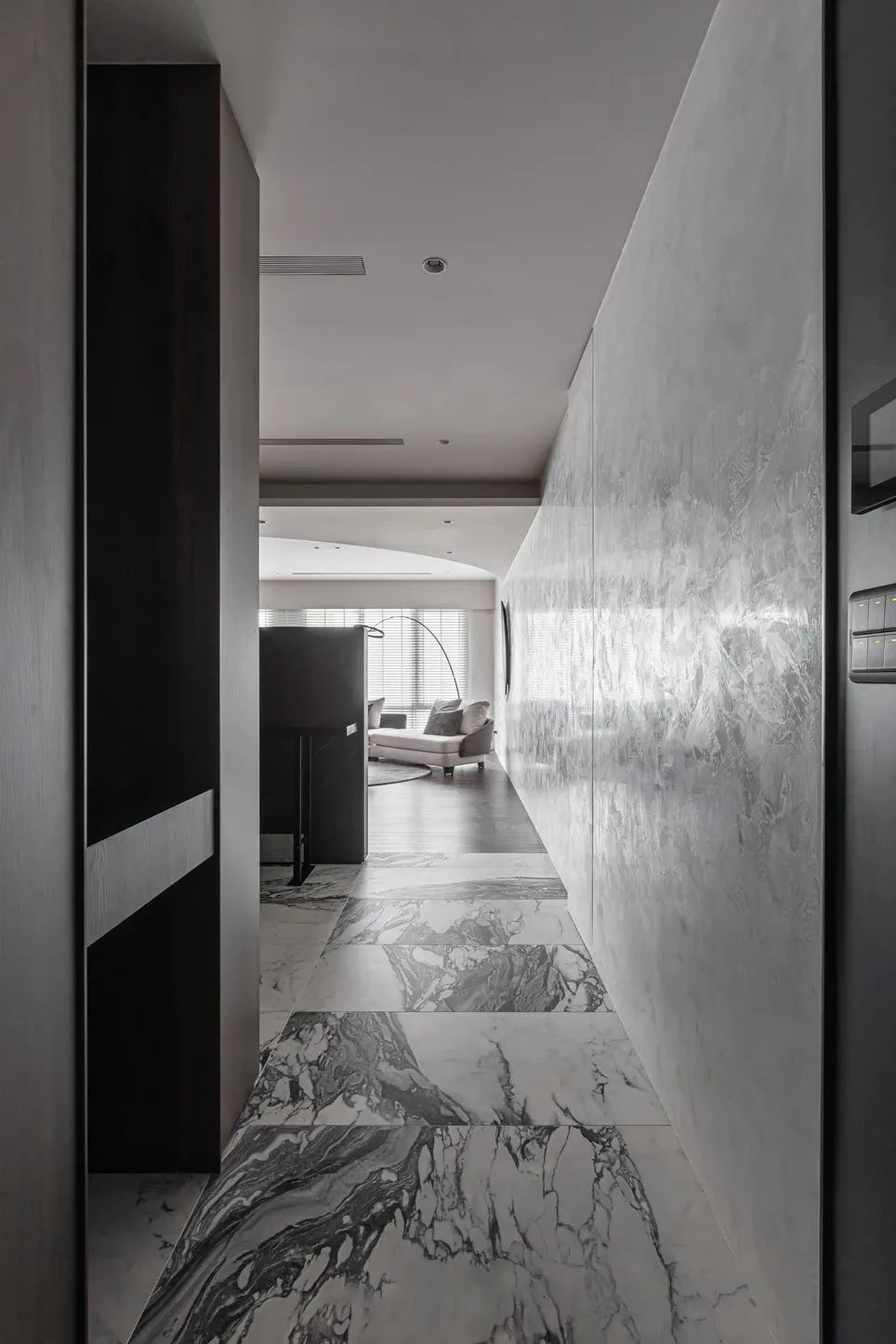 胡桃木+高级灰，纯粹而艺术的现代空间-27