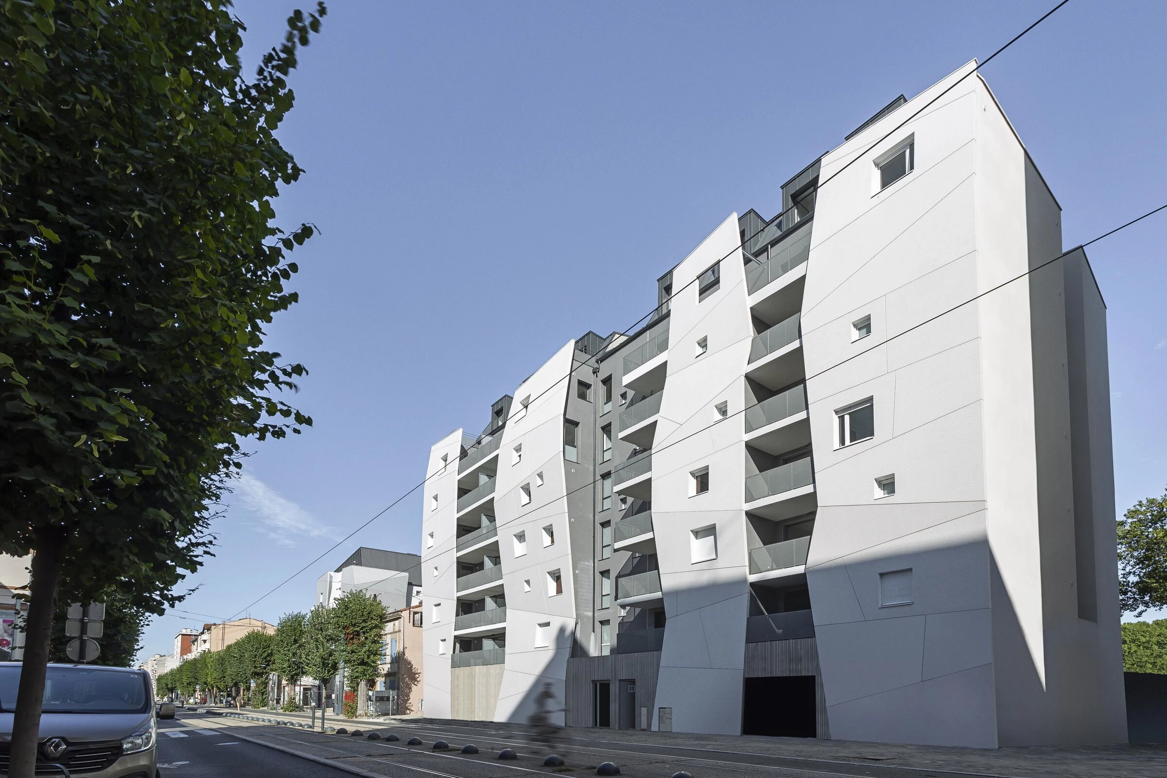 河畔城市雕塑 | Letellier Architectes 的 Côté Garonne 公寓设计-13