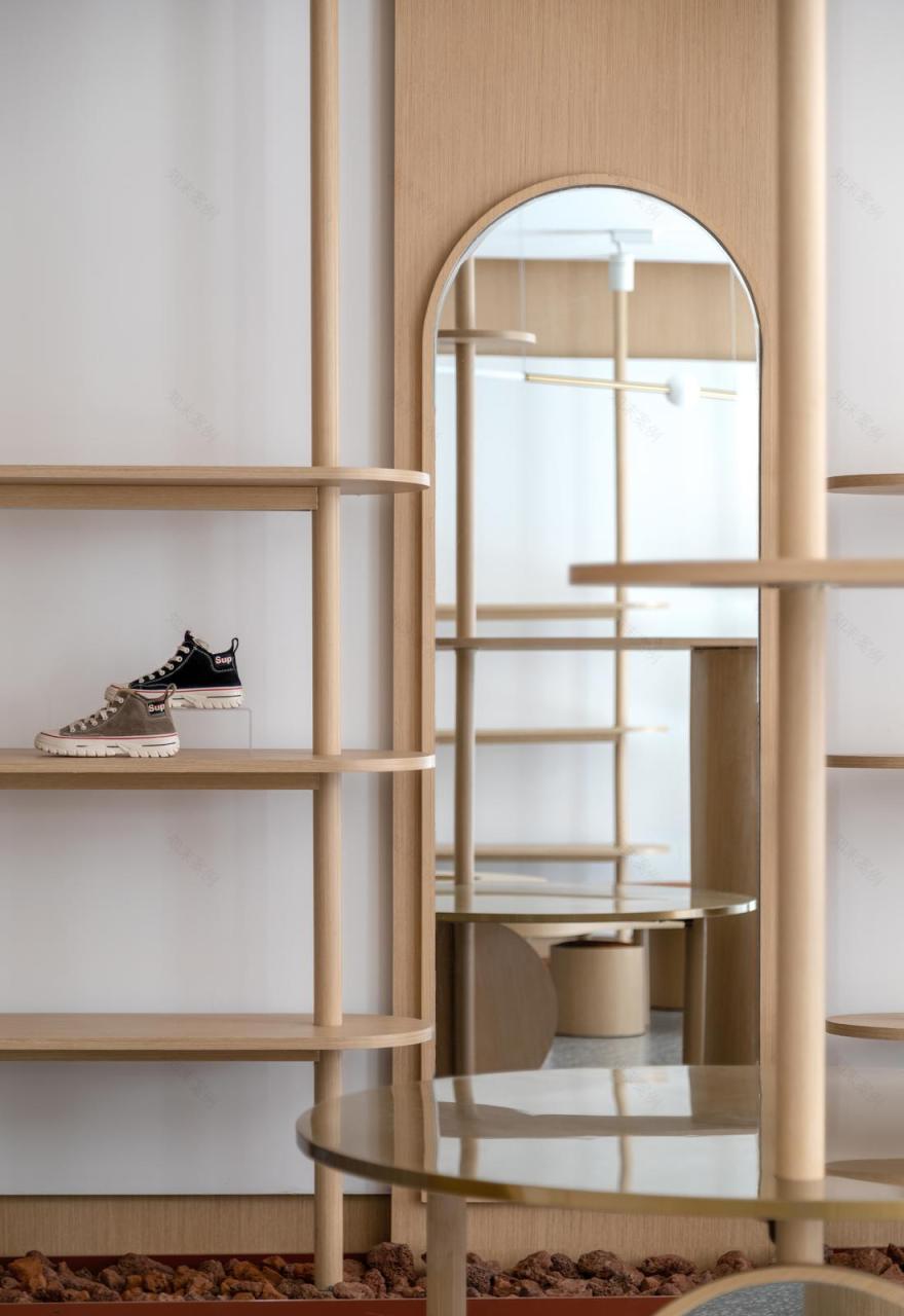 重构空间张力,打造沉浸式消费场景-24