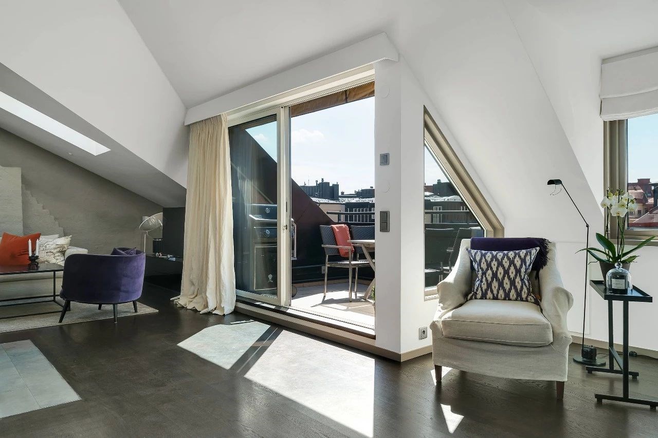 斯德哥尔摩阁楼变身现代温馨居-14