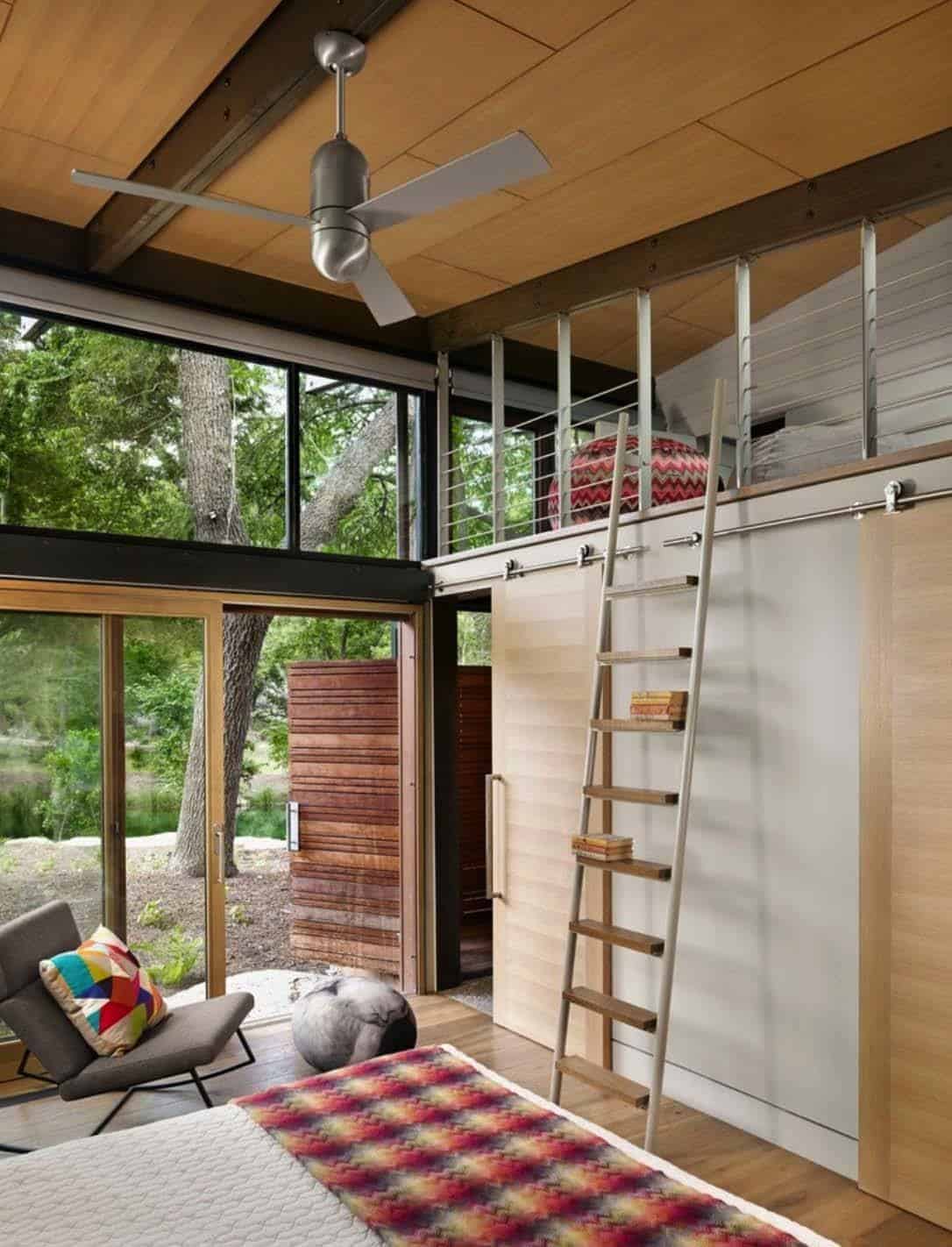 Texas Hill Country ranch home offers a water's edge retreat - One Kindesign-9