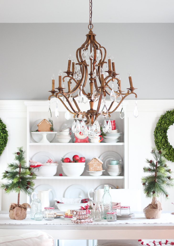 雪白圣诞 | 红色点缀的温馨家居设计-17