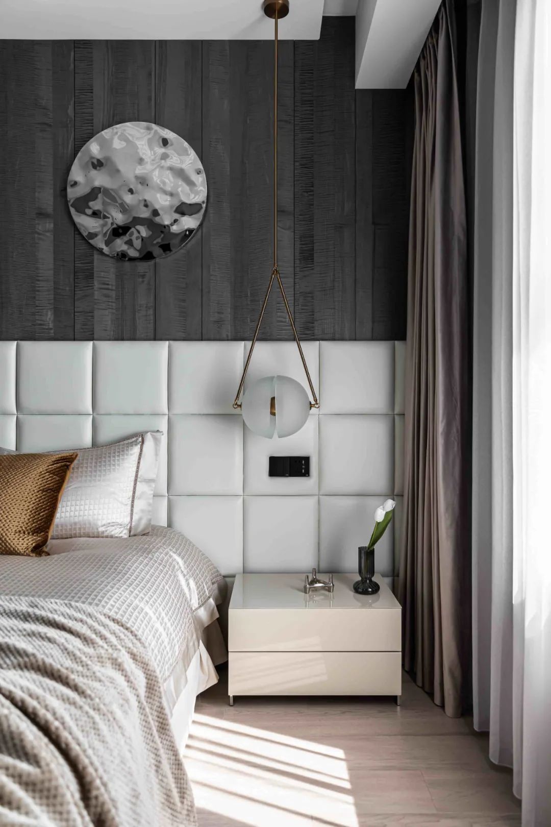 大理石+原木，80后业主的现代风四居室 | 花漾美作-76