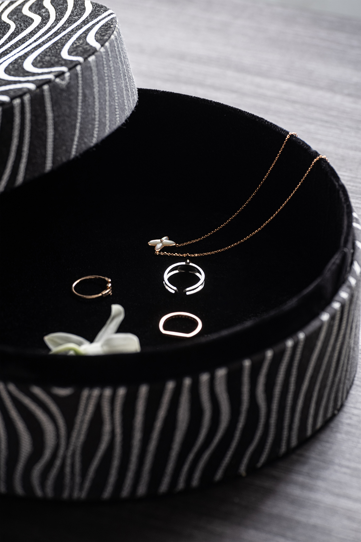 绿城玫瑰园·和光同尘丨中国淄博丨观享际SKH室内设计-50