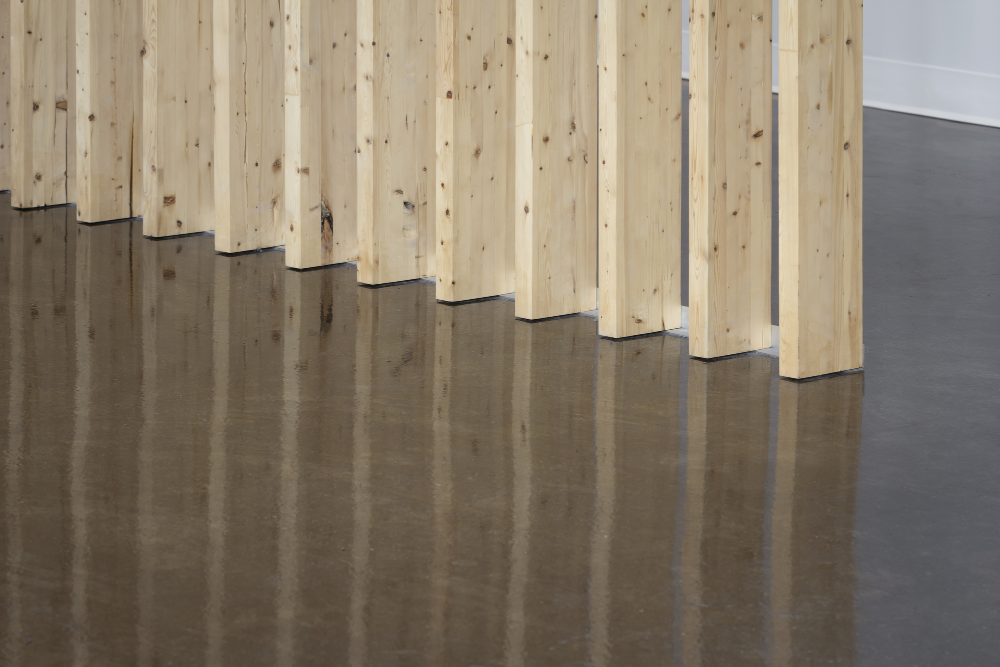 Les Éditions Passe-Temps Offices / Quinzhee Architecture-45