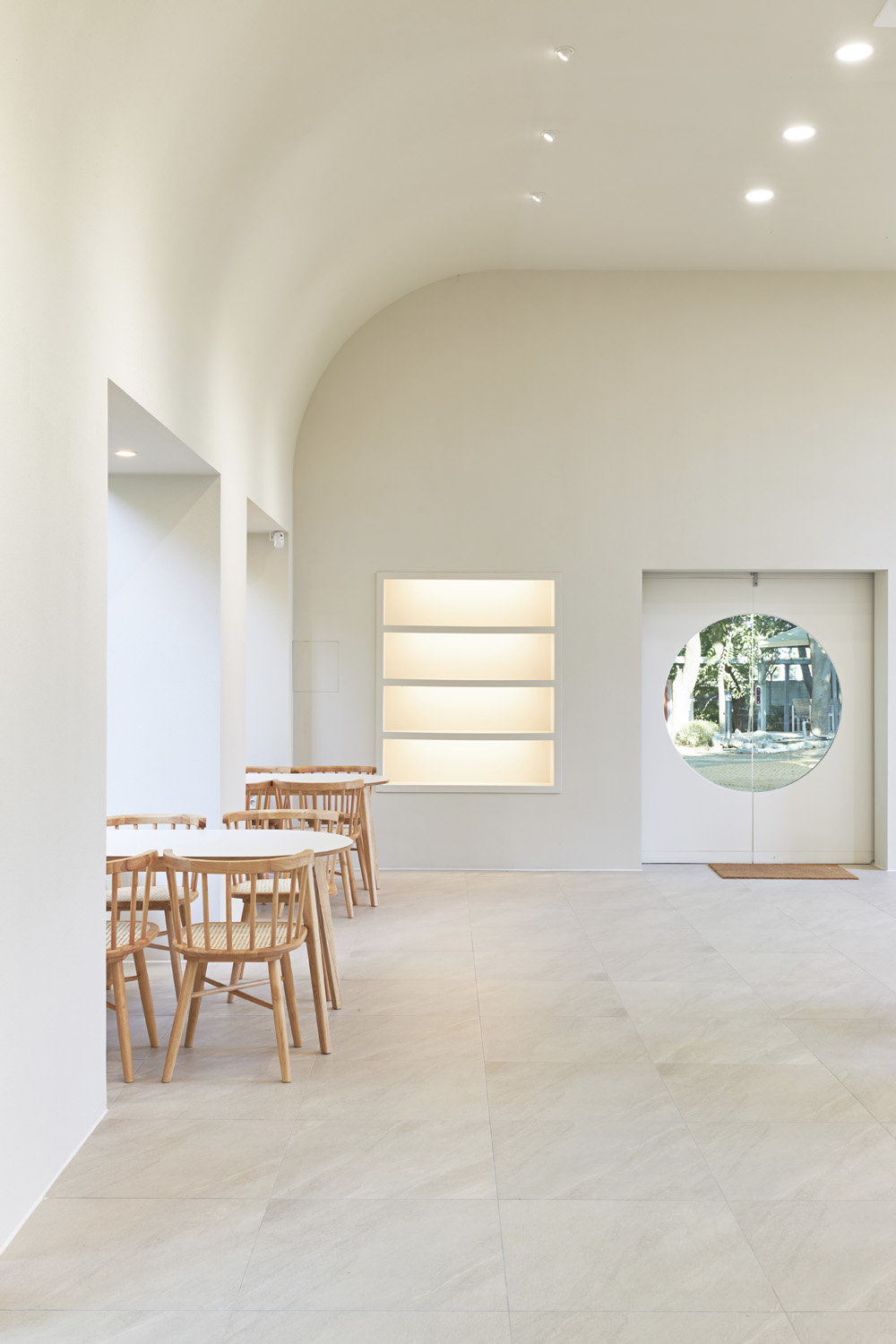 大型平层办公室 | 融合户外运动场的创新设计-16