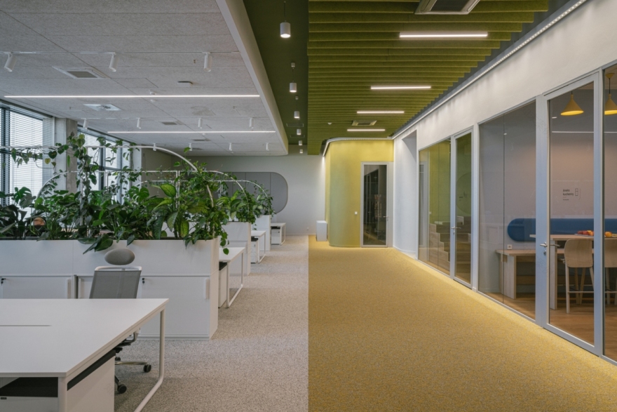 波兰时尚巨头 LPP 开放办公区丨BIDERMANN+WIDE-23