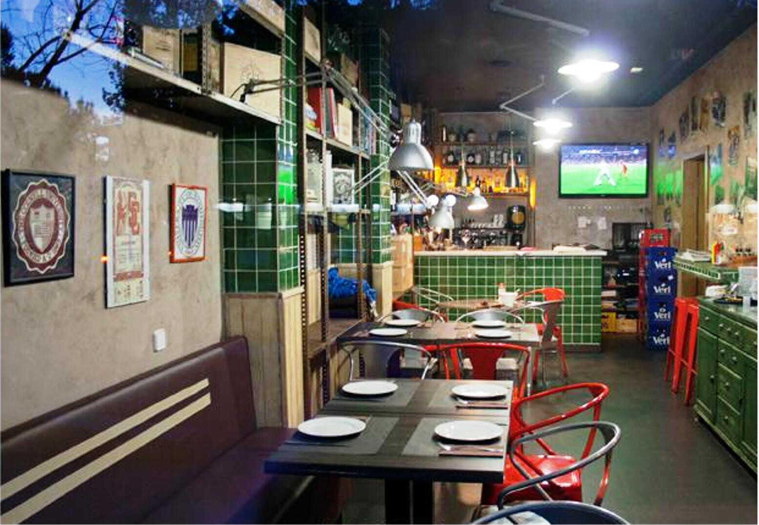 斯坦福高级汉堡店-23