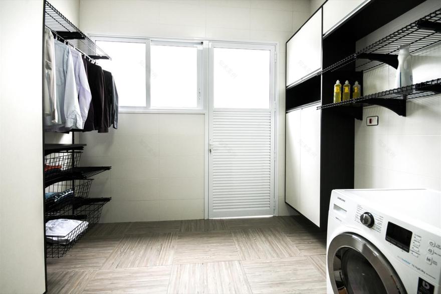 巴西金属立方体住宅-13