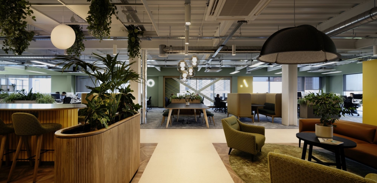 布洛卡工作室设计的柜台办公区

注：Counter Conte·t 这里 Conte·t 可能有误，推测可能是 Content ，如果有更准确的背景信息，翻译可能会更精准 丨英国谢菲尔德-15