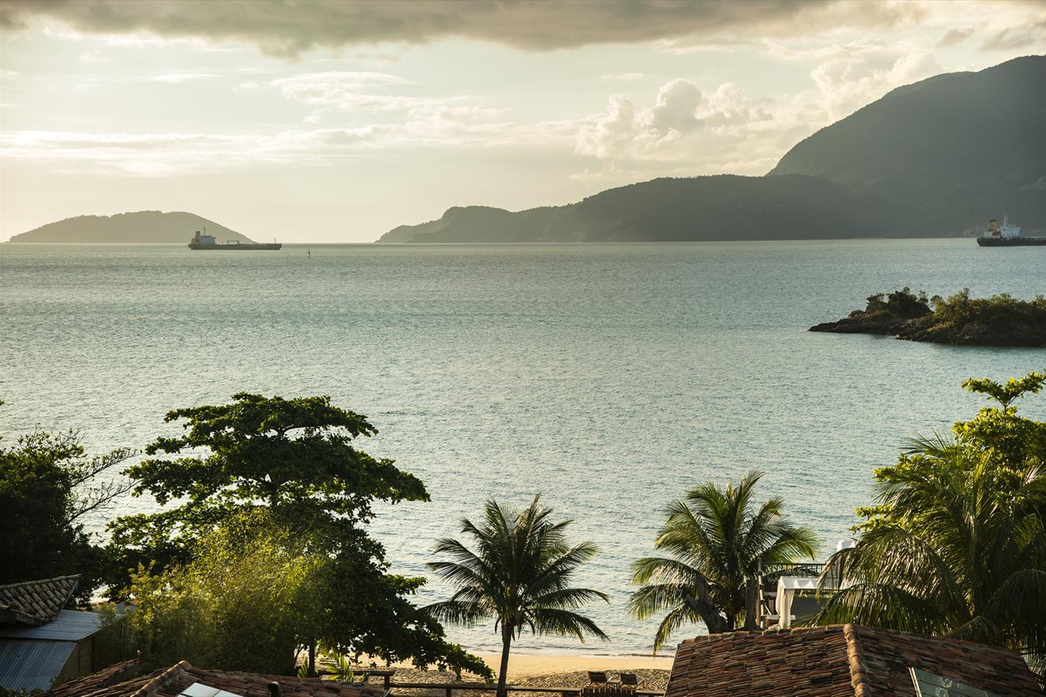 巴西 Hotel TW Guaimbê | 木质环保设计,尽享海滨风光-1