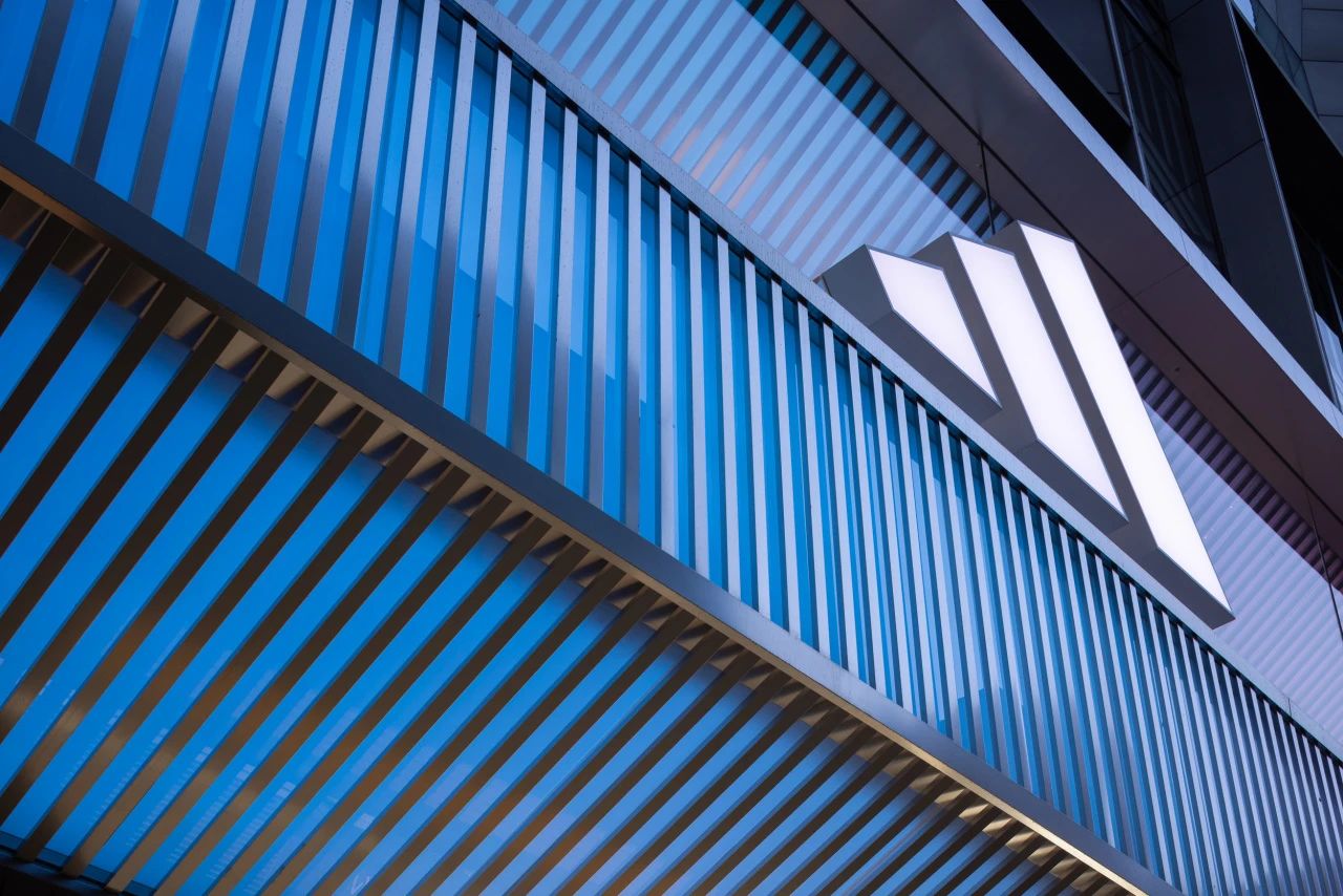 adidas 首家亚洲旗舰店丨韩国首尔丨万社设计-19