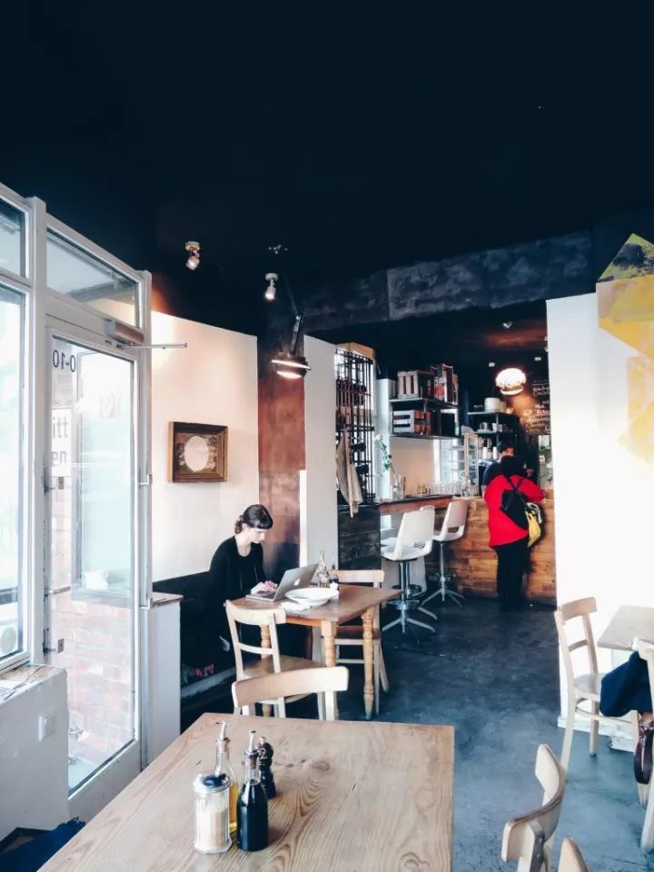 灵感||废弃巴士改造后,居然还能赚钱!-16