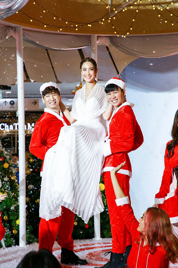 中央 2021 新年丨FIRST DESIGN-37