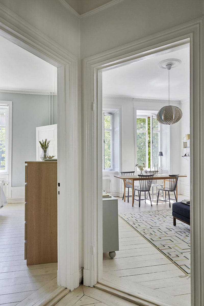 自然光打造舒适瑞典小公寓-11