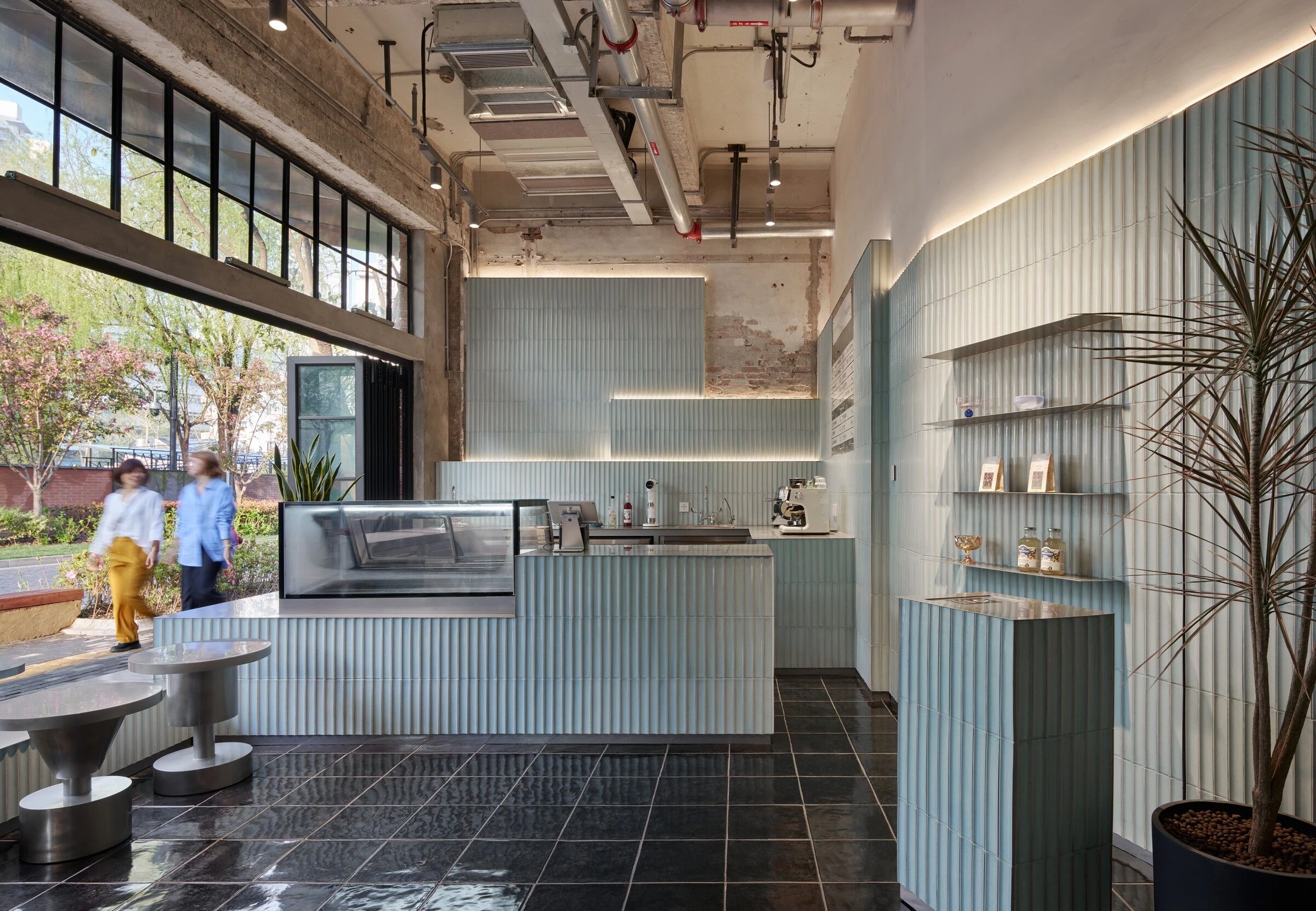 Peet's Coffee Donghu Road | Seth Powers Photography | Archello-5