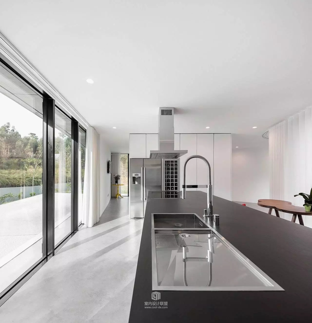 Spaceworkers Arquitectura/Design设计丨极简BITARÃES-32