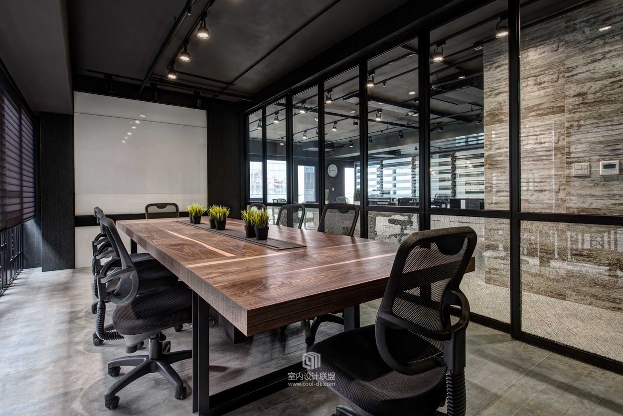 广延设计--华丽上班族　美式电影场景的办公室-9