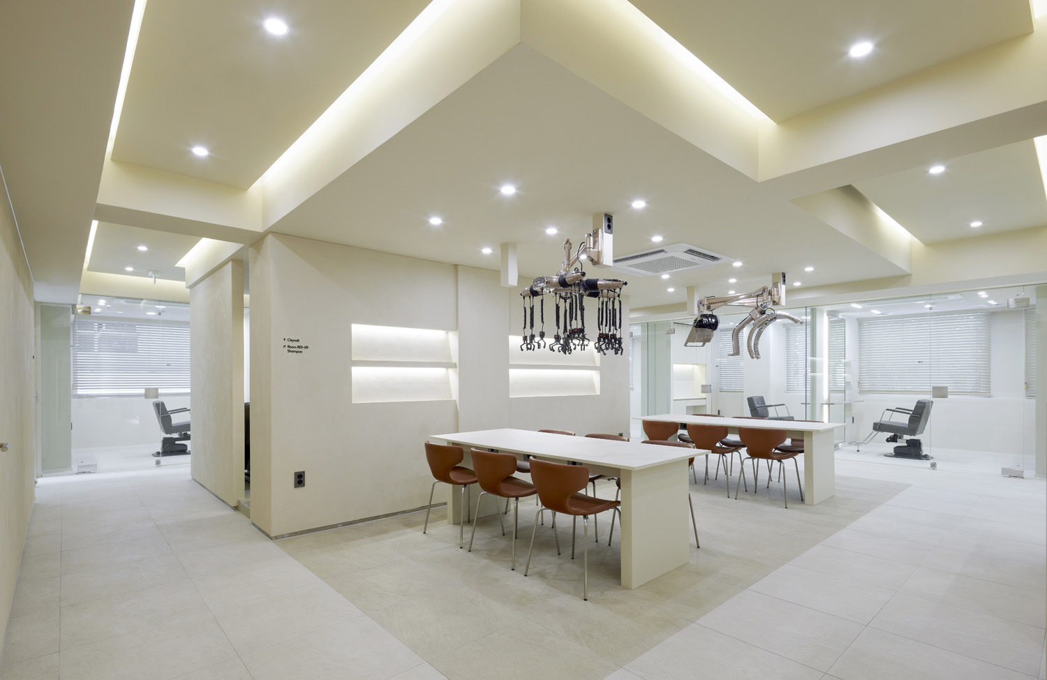 首尔大学入口区域高级美容沙龙设计-6