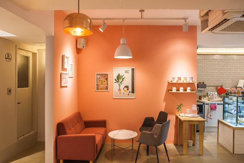 格莱斯维尔的温馨咖啡馆 | 打造卡通风尚空间-9