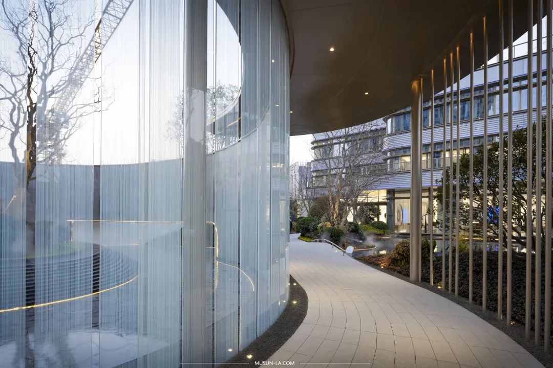 荣安·棠樾·光水雾影间的诗意栖居丨木杉设计-40