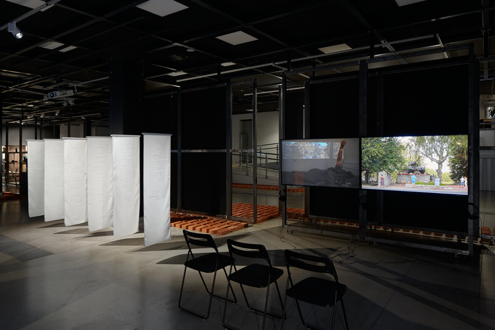 Izstādes «Dekoloniālās ekoloģijas» arhitektūra — «Gaiss» ← FOLD-7